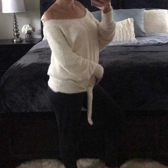 🌟🌟LAST1️⃣ Cream fluffy multiway - Picture 3 of 8